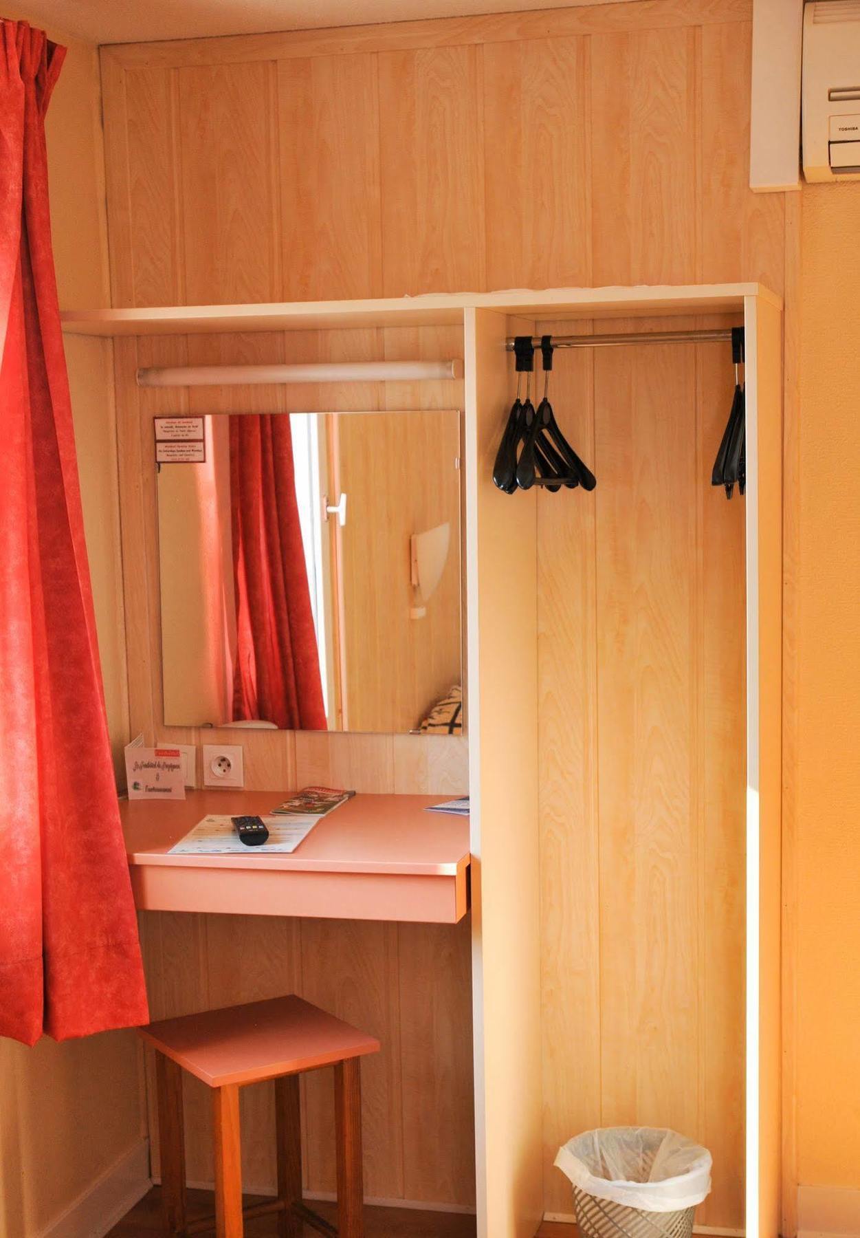 Fasthotel Перпинян Екстериор снимка