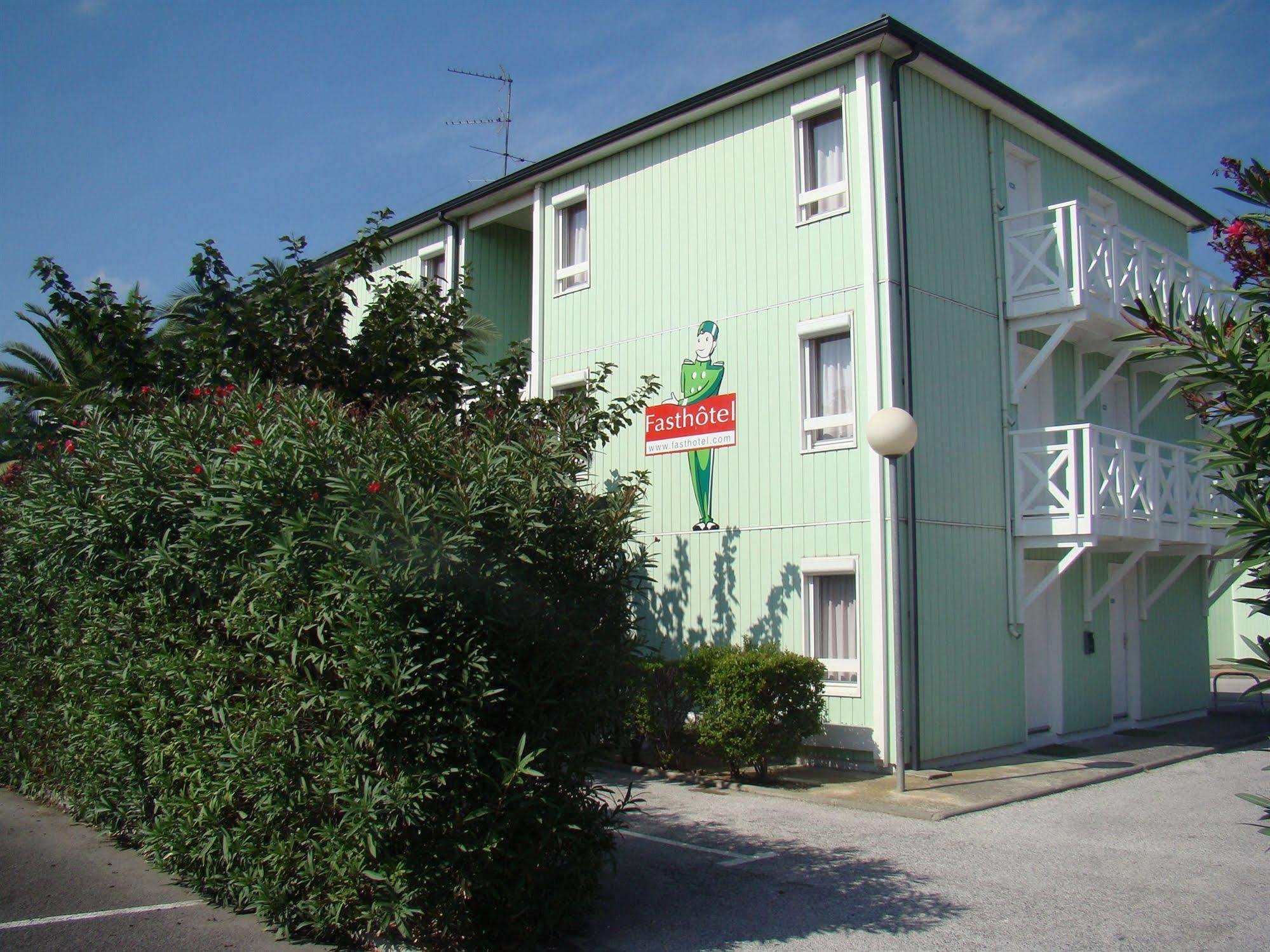 Fasthotel Перпинян Екстериор снимка